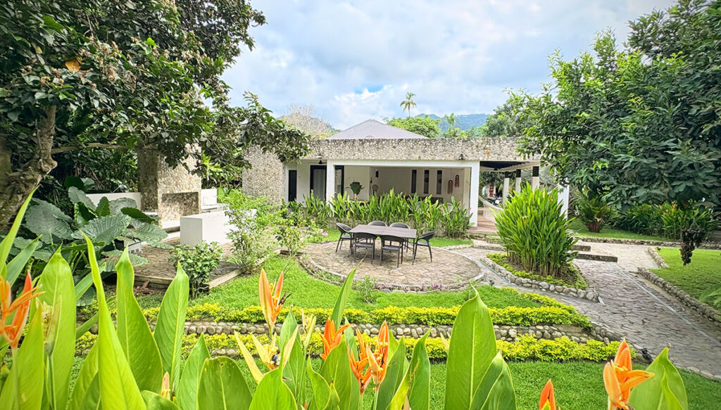 senda beach house tayrona jardin tropical terraza relajacion