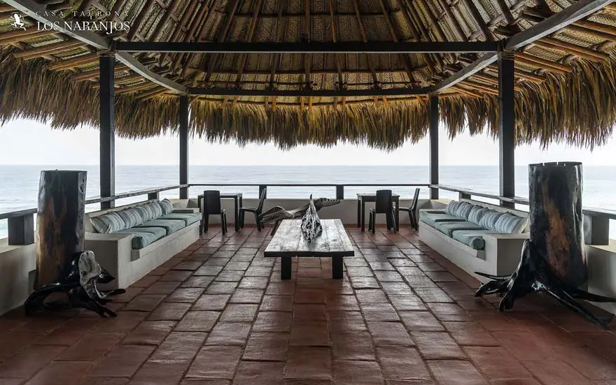 muebles salon de estar frente al mar casa tayrona