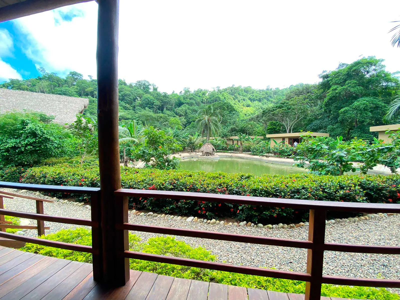 cabana inferior deluxe senda hotels