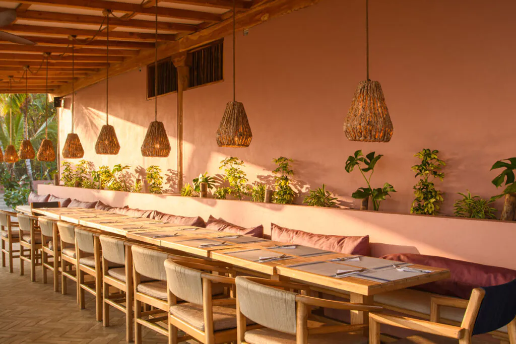 comedor senda kokkos beach