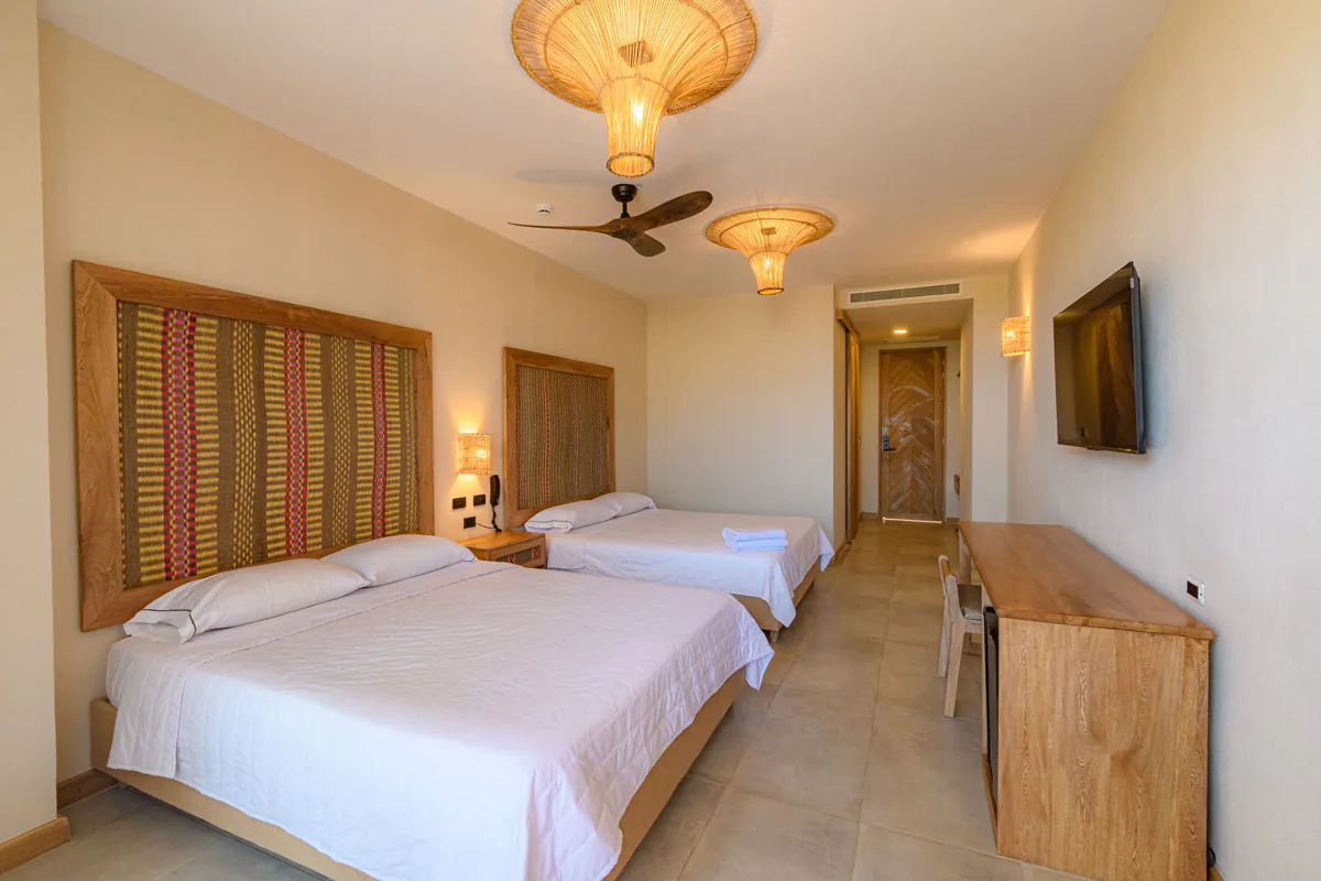 interior habitacion deluxe vista al mar