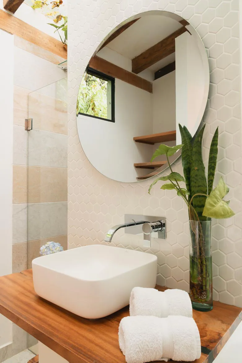 baño nido trongon enmascarado